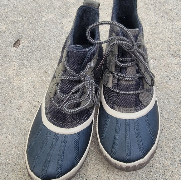 Sorel Out N About Buffalo Plaid Short Rainboots Size US 6 - Picture 4 of 6